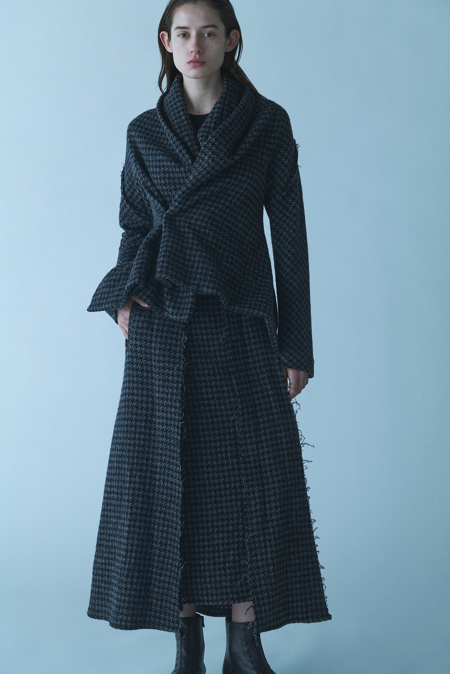 Yohji Yamamoto Collections AUTUMN / WINTER 2024-25