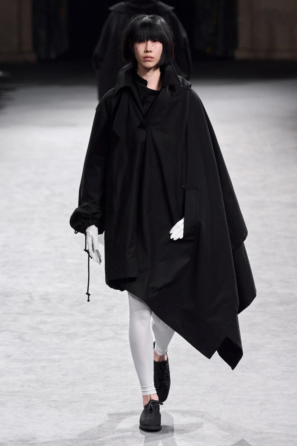 Yohji Yamamoto AUTUMN / WINTER 2023-24