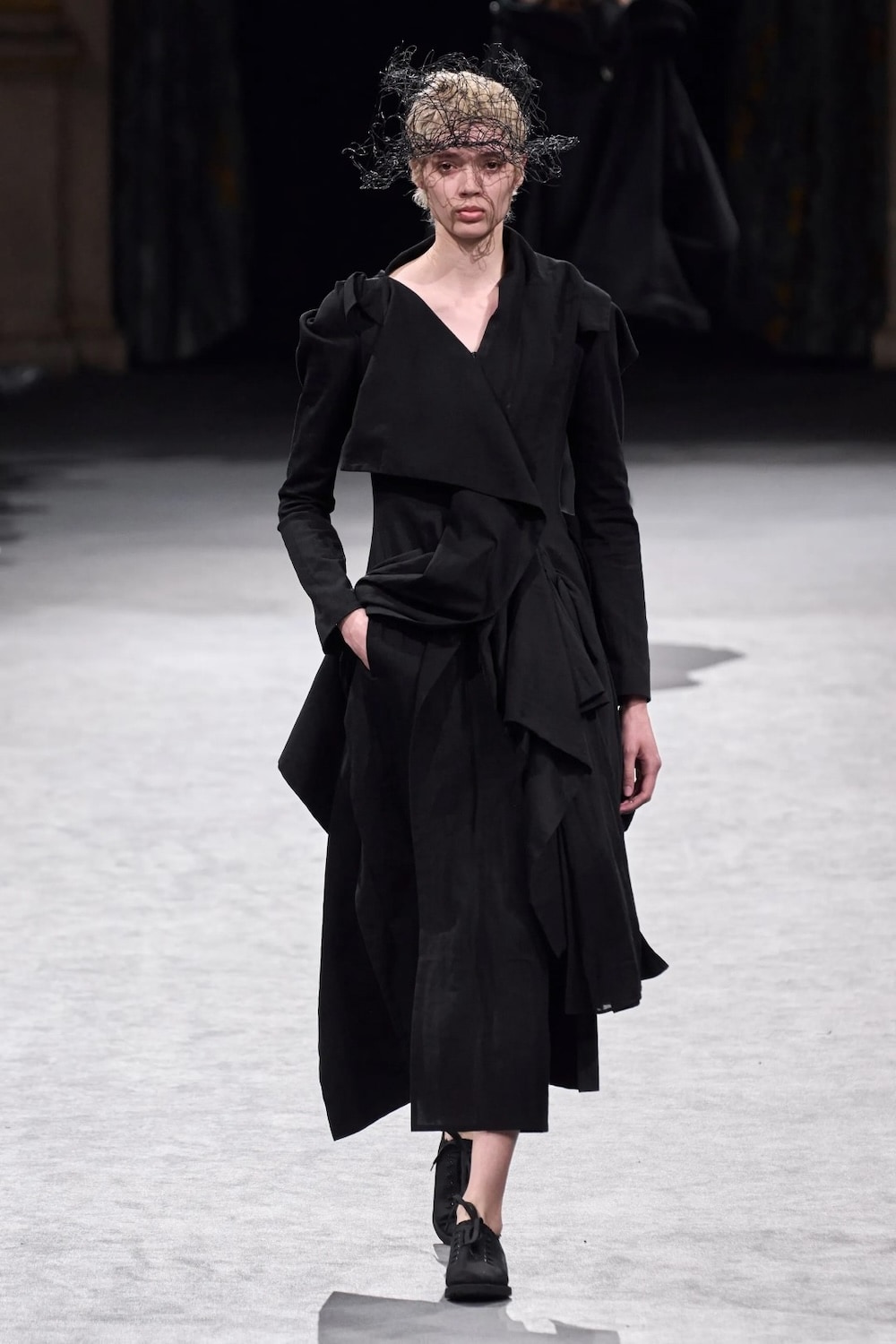 Yohji Yamamoto AUTUMN / WINTER 2023-24