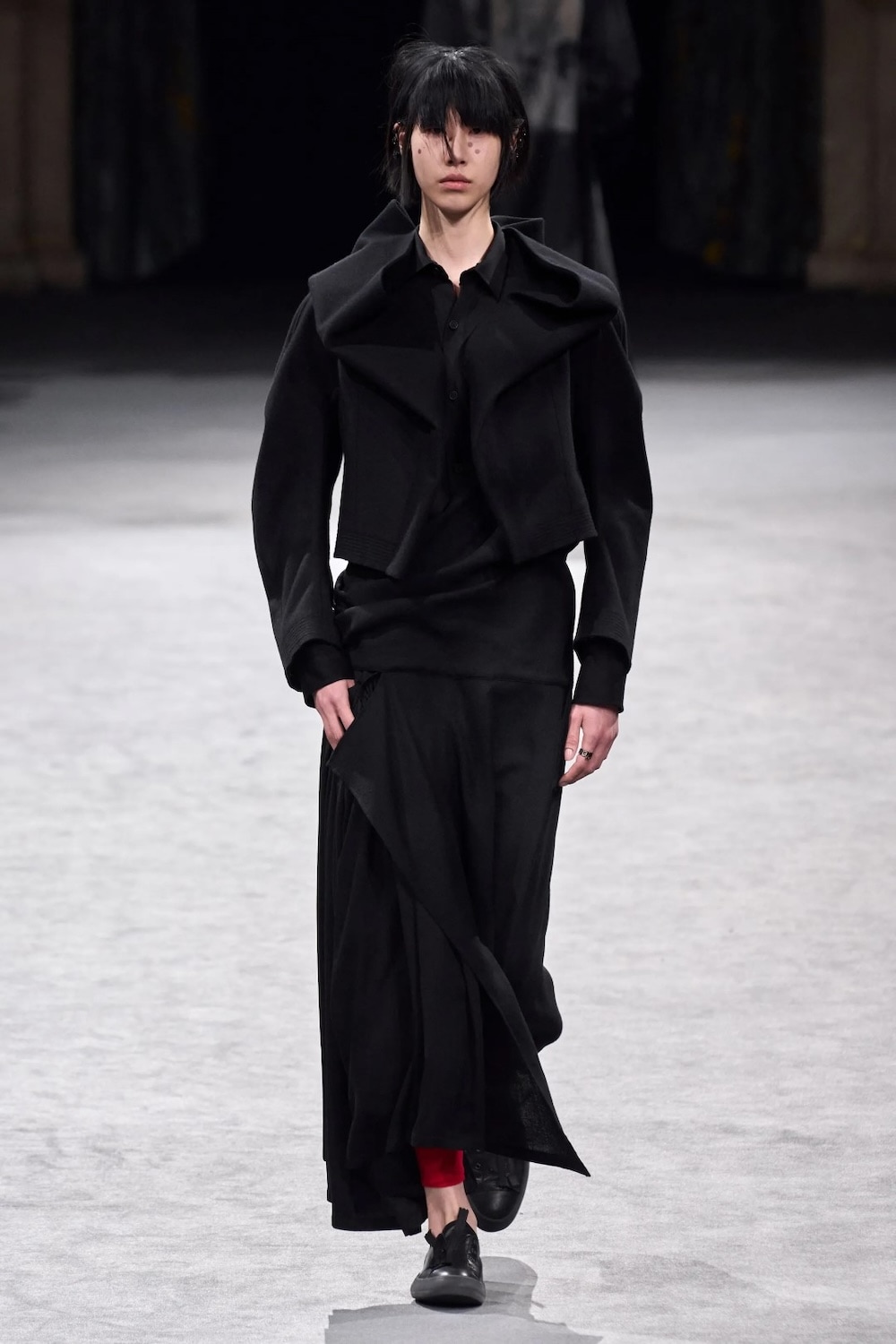 Yohji Yamamoto AUTUMN / WINTER 2023-24