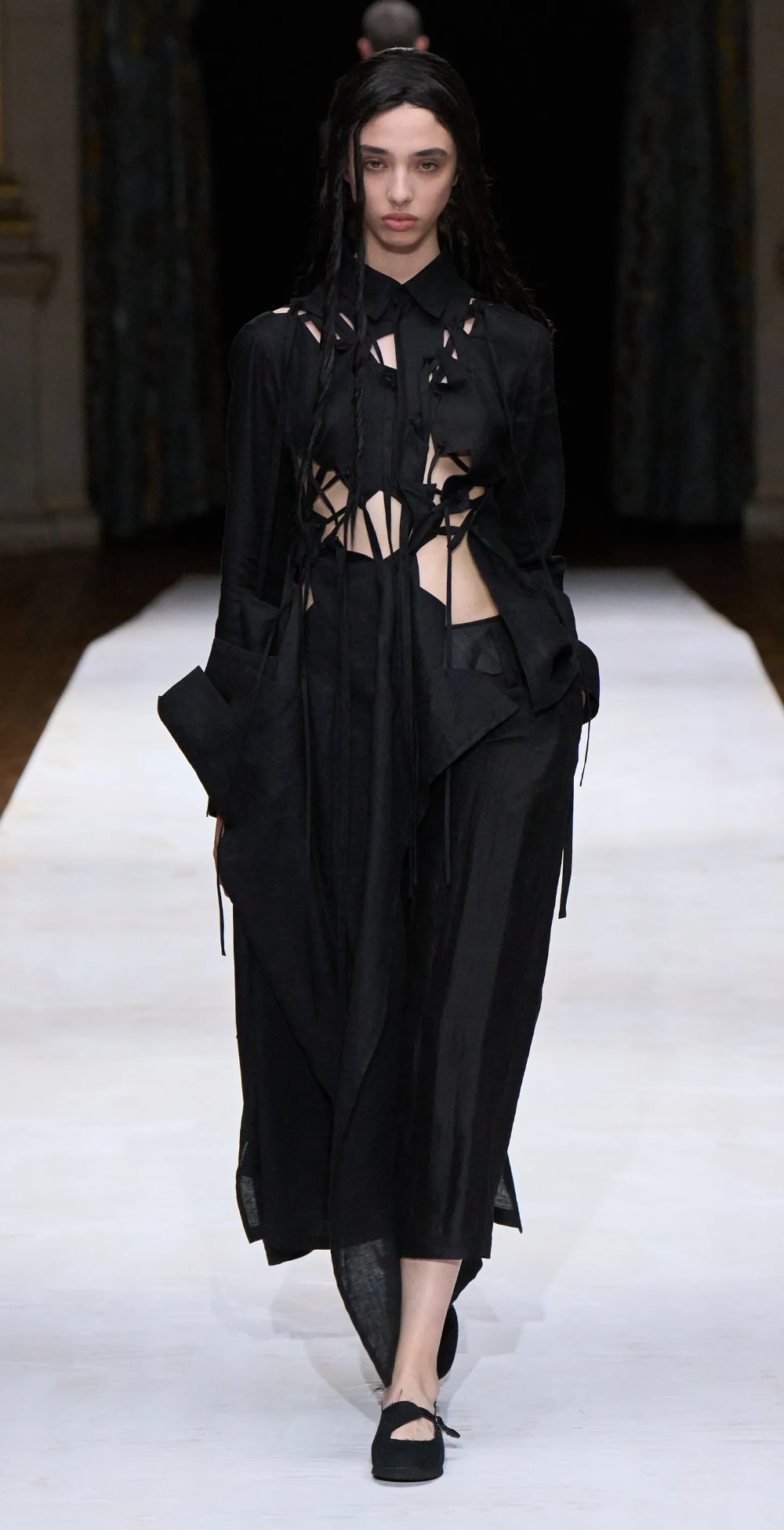 Yohji Yamamoto SPRING / SUMMER 2024