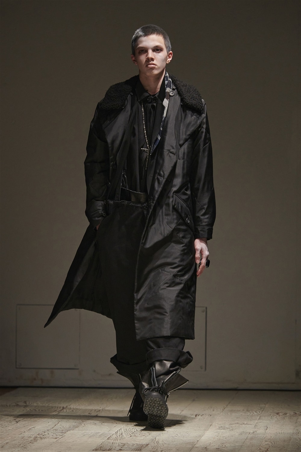 Yohji Yamamoto POUR HOMME  AUTUMN / WINTER 2022-23