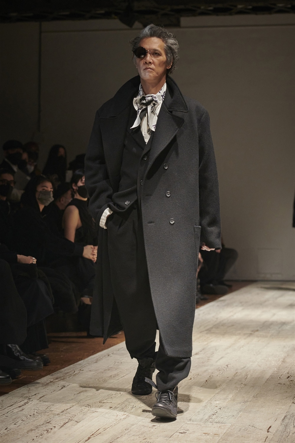 Yohji Yamamoto POUR HOMME  AUTUMN / WINTER 2022-23