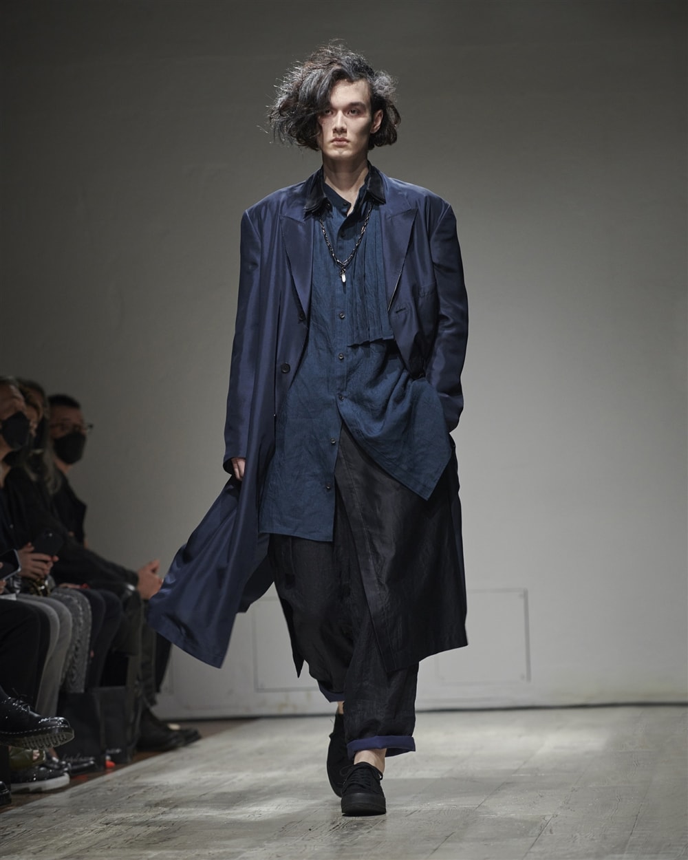 Yohji Yamamoto POUR HOMME  SPRING / SUMMER 2023