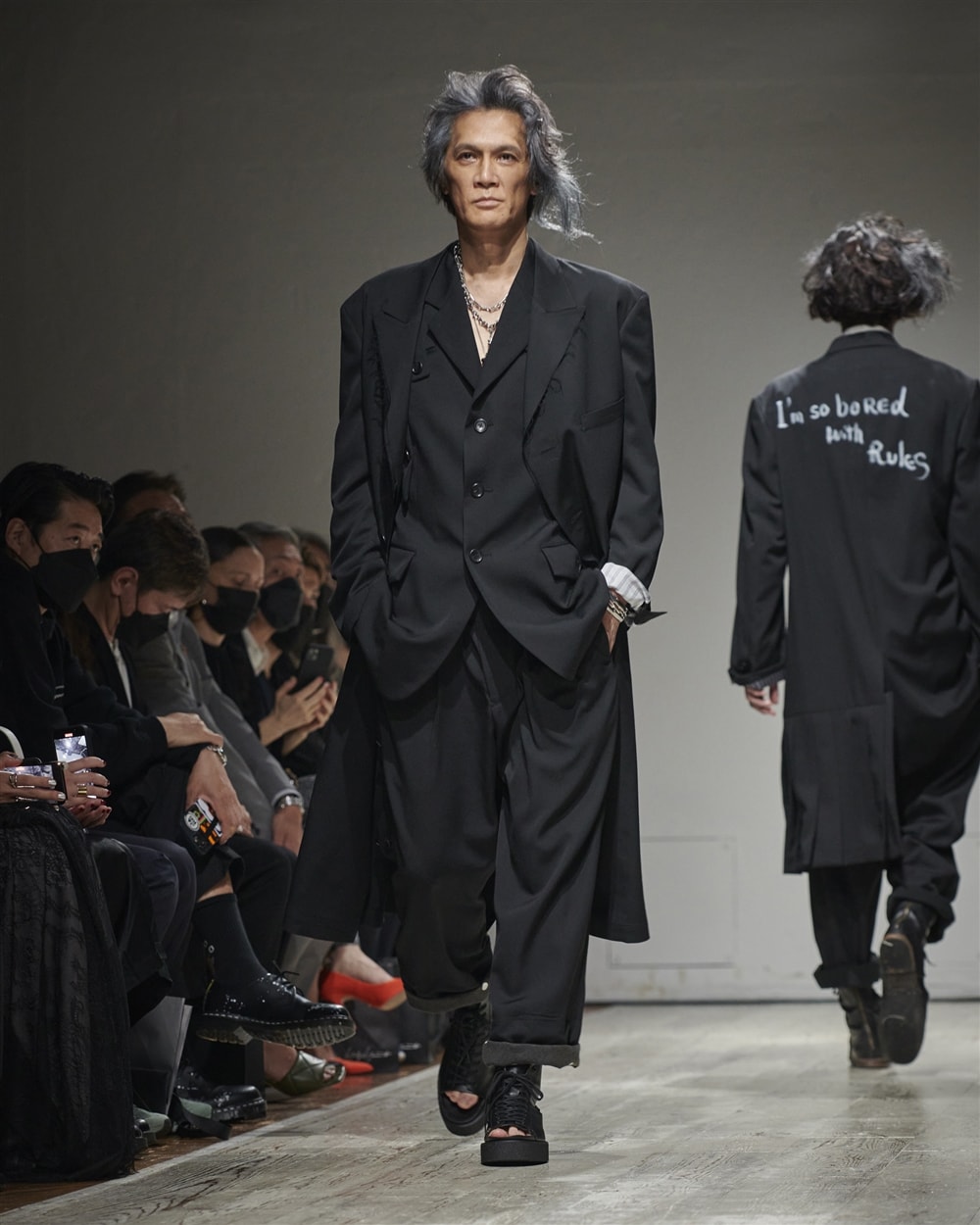 Yohji Yamamoto POUR HOMME  SPRING / SUMMER 2023